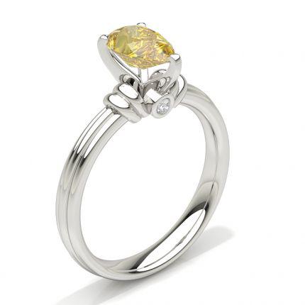 White Gold Round Diamond Engagement Ring