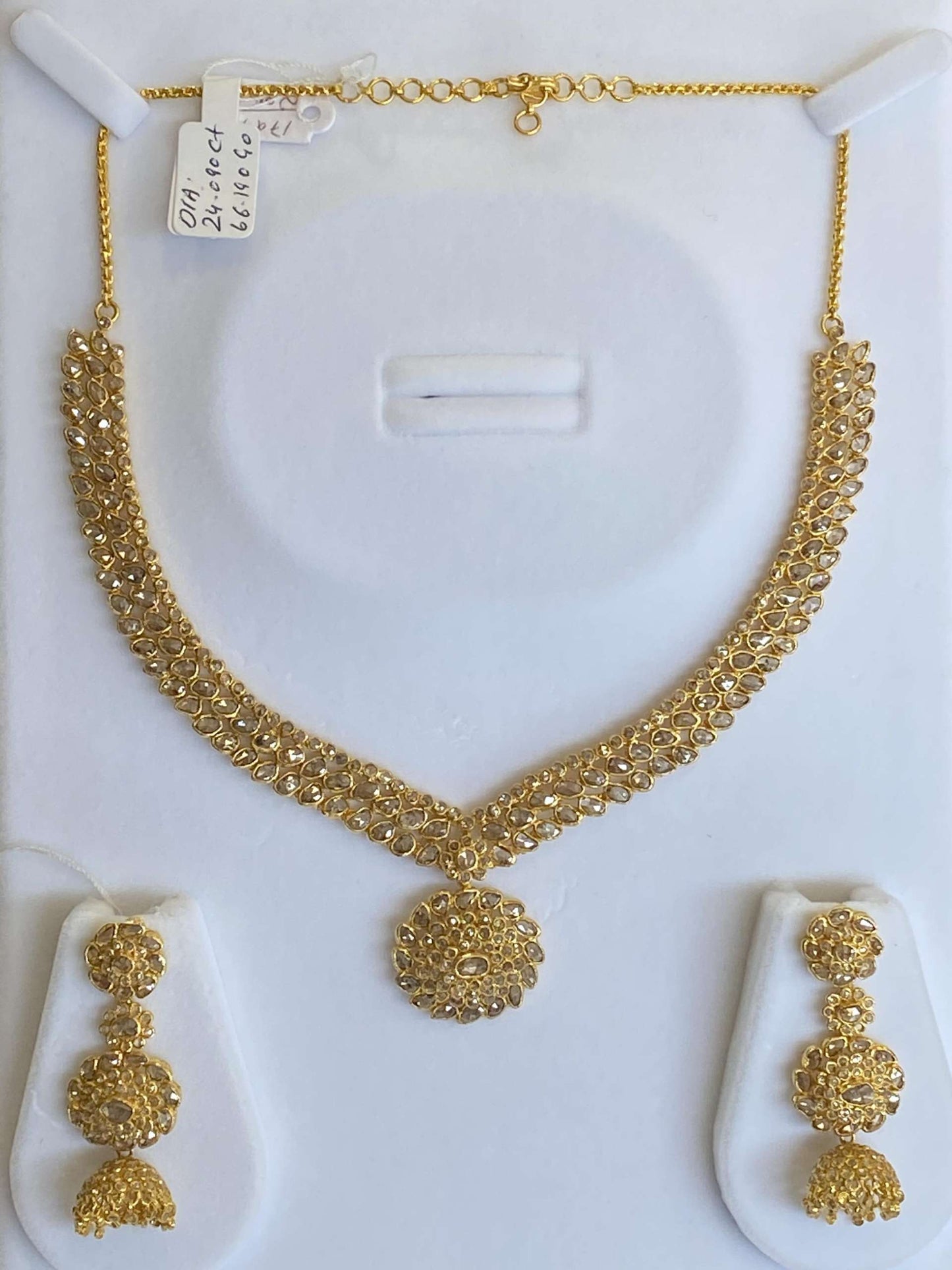 Diamond Polki Set in 22ct Gold