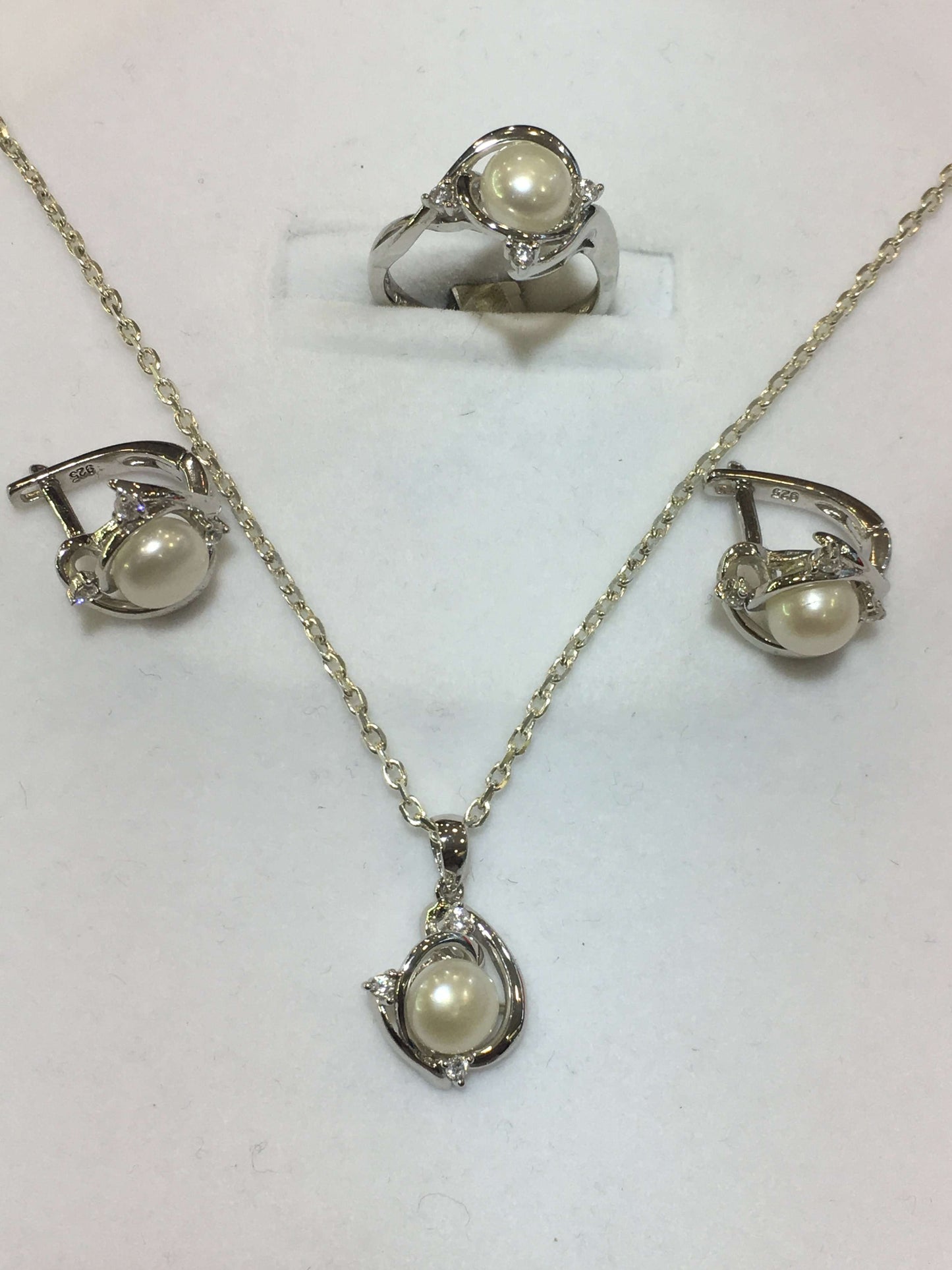 Italian Sterling Silver Necklace with Pearls