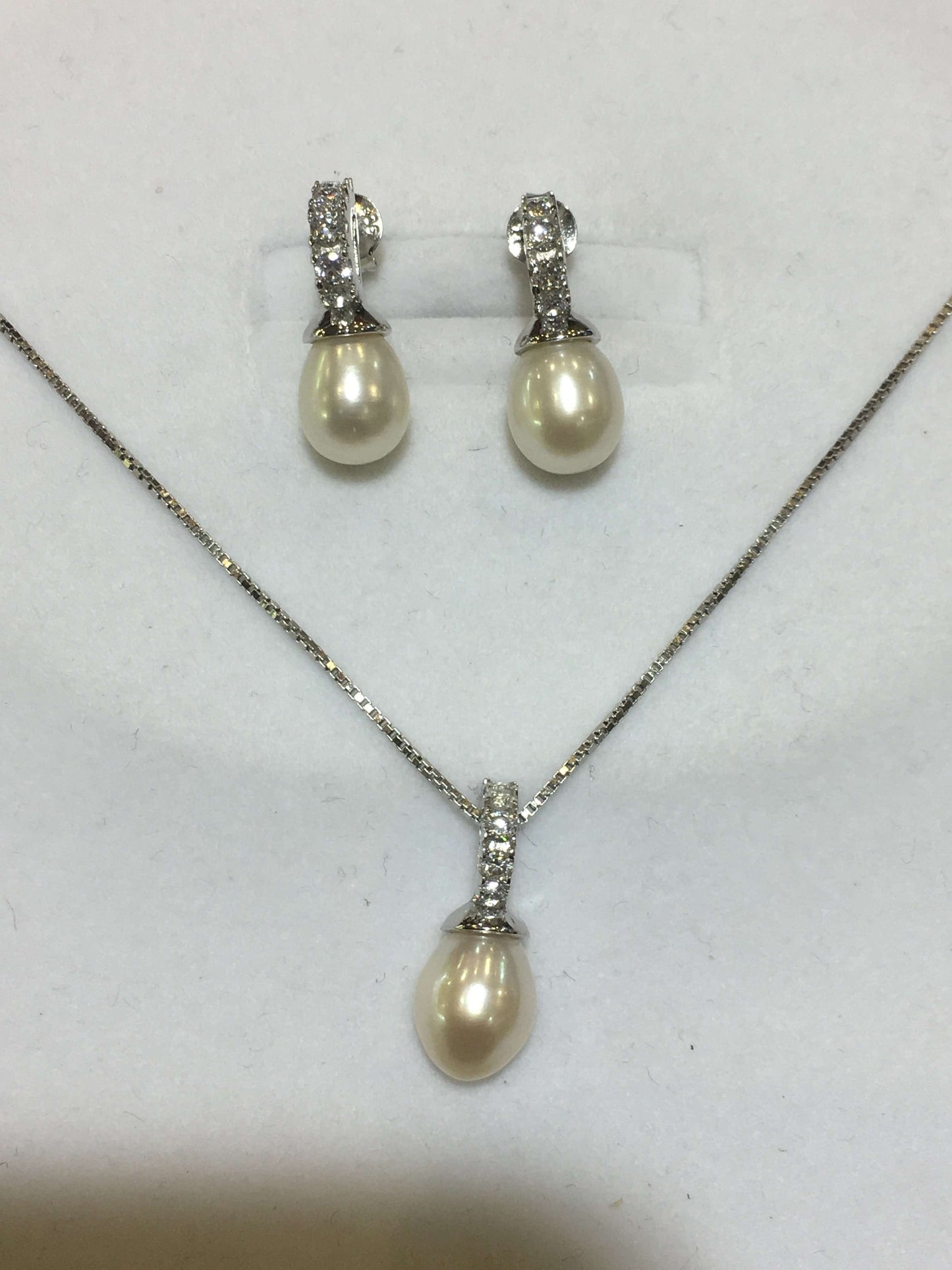 Italian Sterling Silver Necklace with Pearls