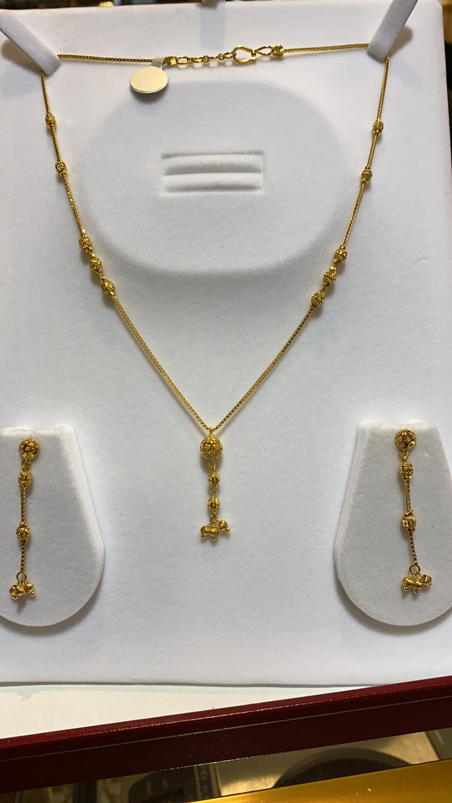 22ct Gold set