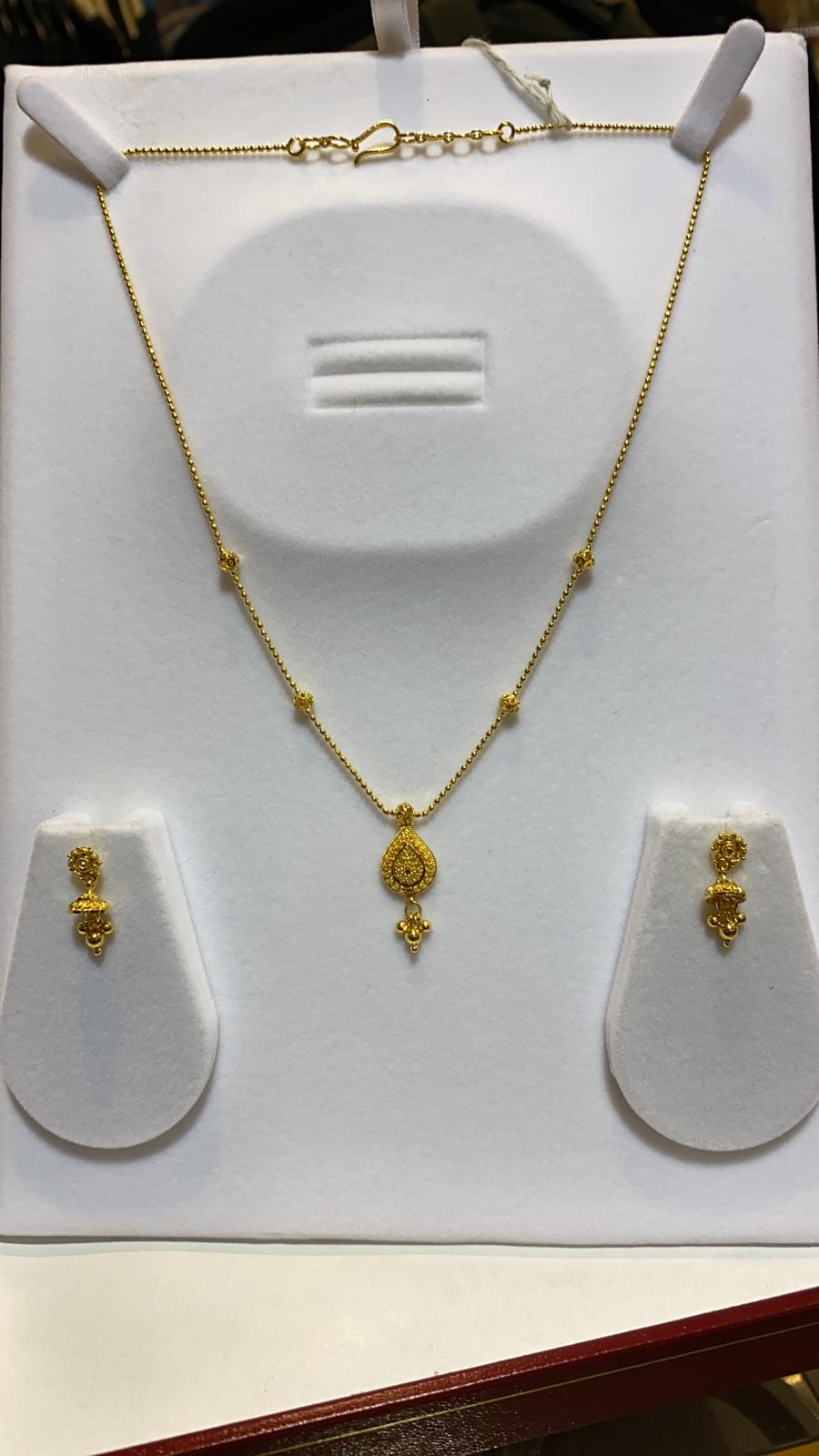 22ct Gold set