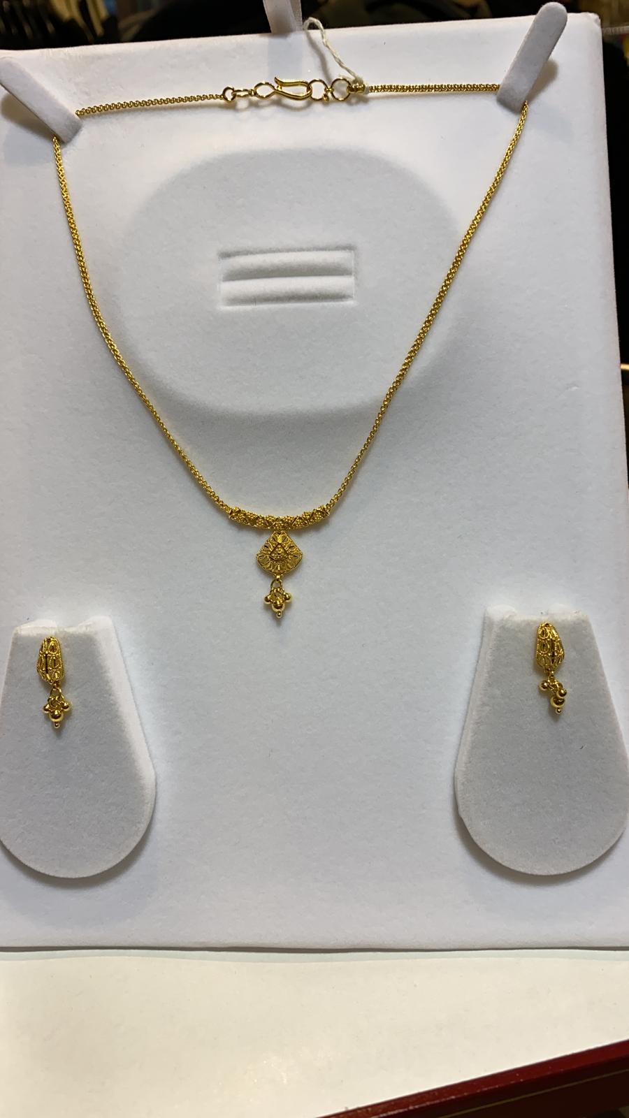 22ct Gold set