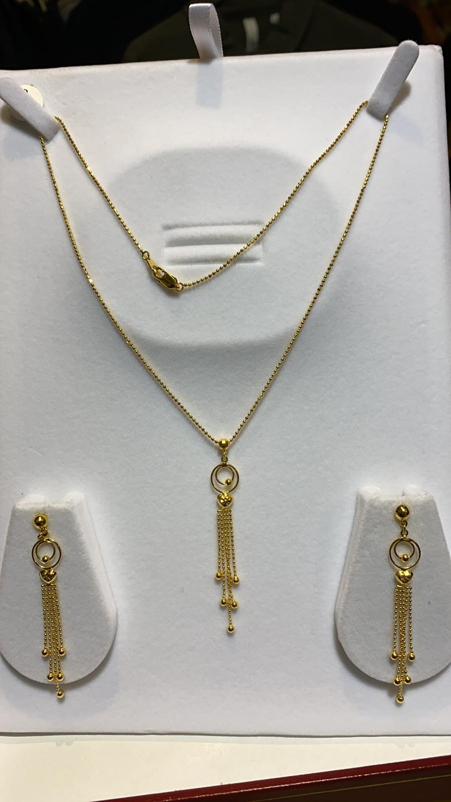 22ct Gold set