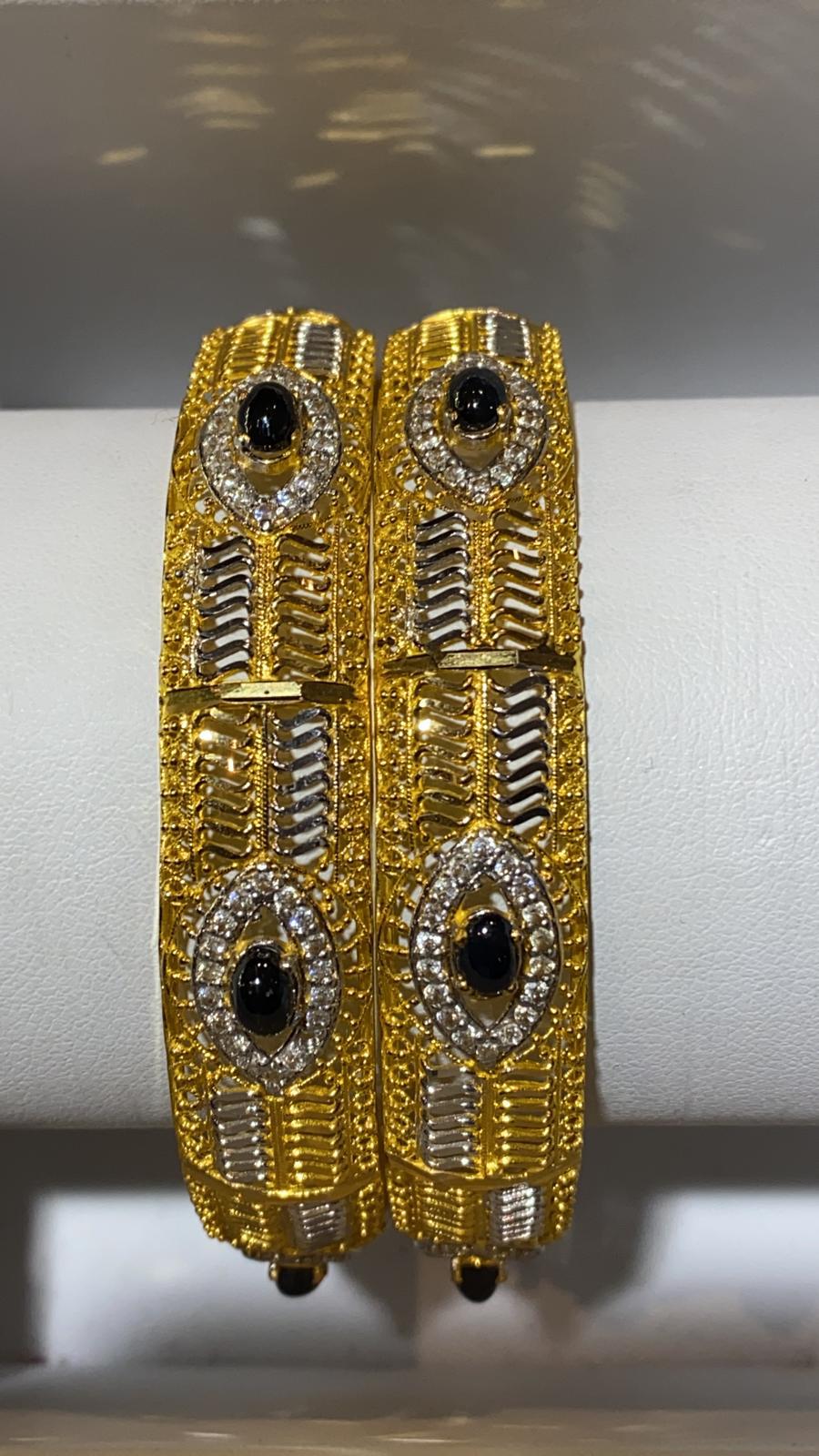 22ct Gold Bangles