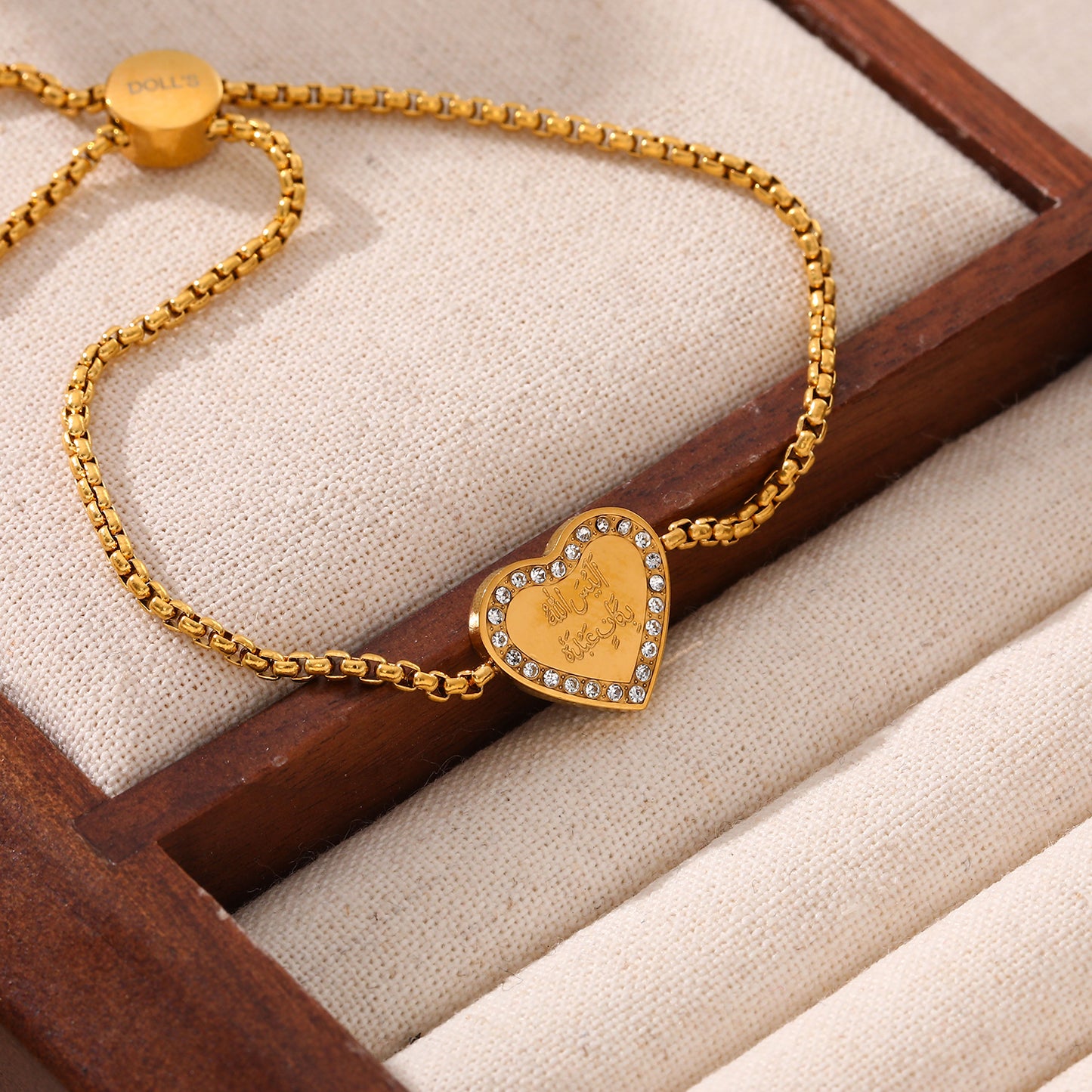 Alaisallah Bracelets & Pendants