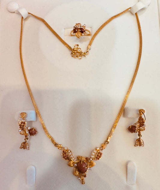 Clearance Sale on Gold Jewelry Collections