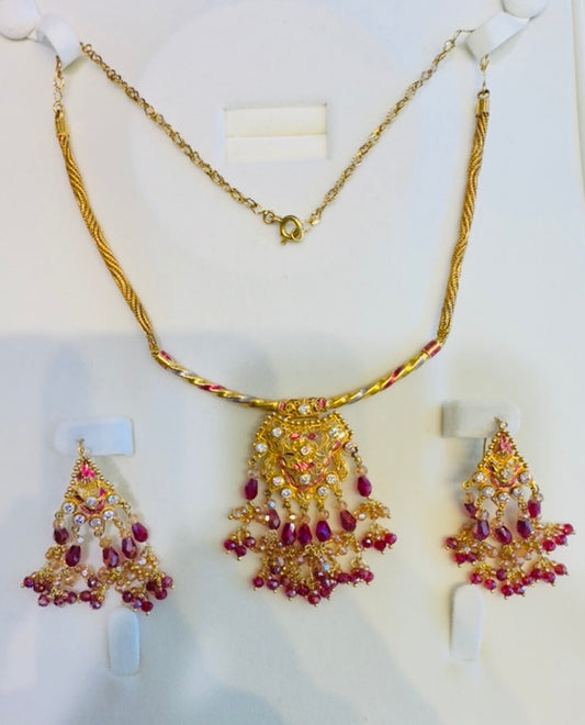 Clearance Sale on Gold Jewelry Collections