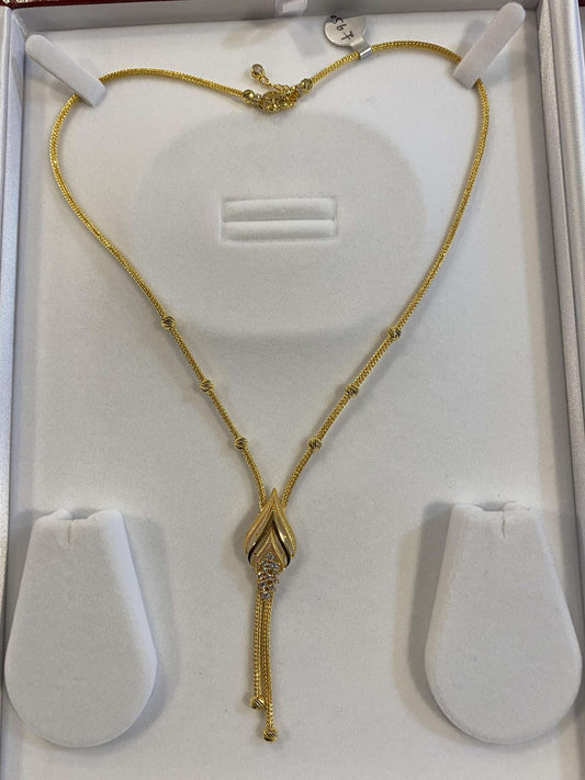 22ct Gold Turkish Designer Necklace only with American Diamonds